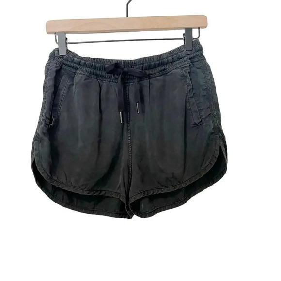 lululemon athletica Pants - LULULEMON Varsity Shorts in Black Tencel